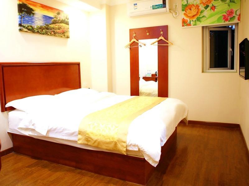 Greentree Hub Caoan Road Huajiang Branch Road 3* Xangai